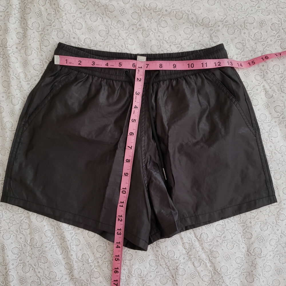 Black Drawstring Shorts - Picture 3 of 6